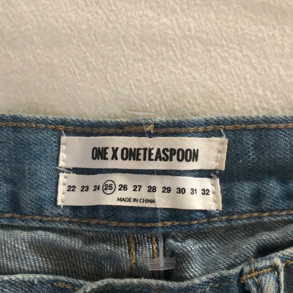 One Teaspoon Bonitas - Picture 2 of 3